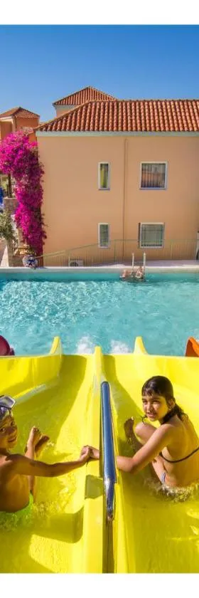 Stefan Village Hotel，位于埃亚玛琳娜奈奇多的酒店