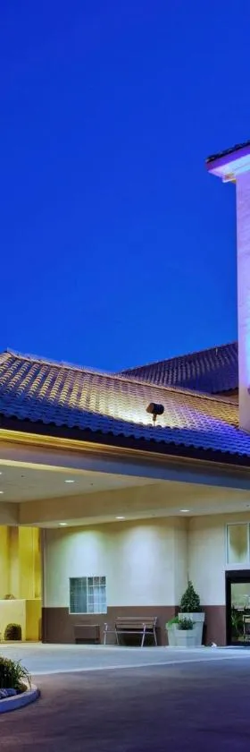 马德拉智选假日酒店，位于马德拉的酒店
