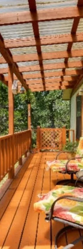 Austin Escape，位于Cedar Creek的酒店
