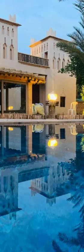 Dar Hnini，位于扎古拉的酒店