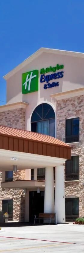 Holiday Inn Express Hotel & Suites Austin NE-Hutto by IHG，位于Hutto的酒店