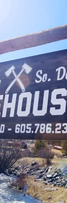 Firehouse Campground，位于希尔城的酒店