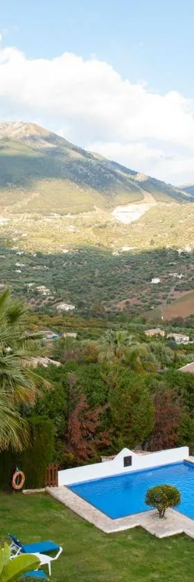 Hotel Cortijo de Salia，位于阿尔考辛的酒店