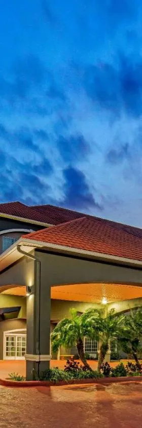 La Quinta by Wyndham Alamo-McAllen East，位于阿拉莫的酒店