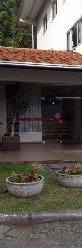 CHA Mime Hotel，位于布卢梅瑙的酒店