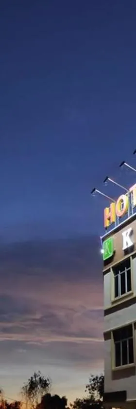 K Garden Hotel Parit Buntar，位于巴力文打的酒店