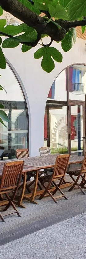 GITE LES ARCHES，位于Saint-Andéol-le-Château的酒店