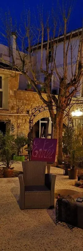 Il était 1 fois，位于皮奥伦克的酒店