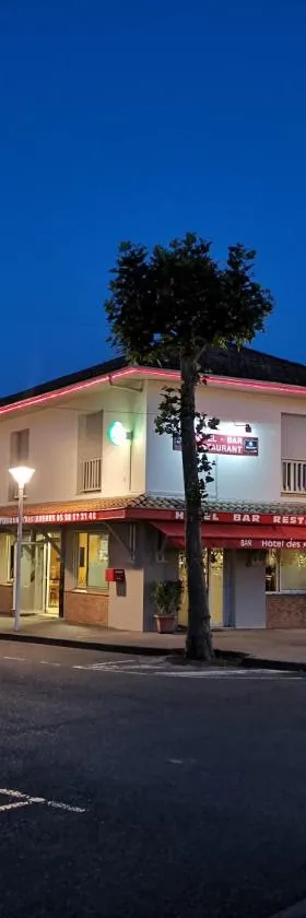 阿里奈斯酒吧酒店，位于Pontonx-sur-lʼAdour的酒店
