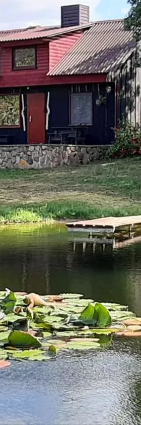 House in nature，位于瓦雷纳的酒店