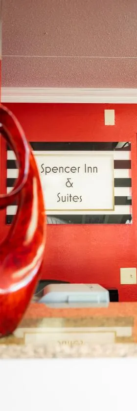 Spencer Inn & Suites，位于Spencer的酒店