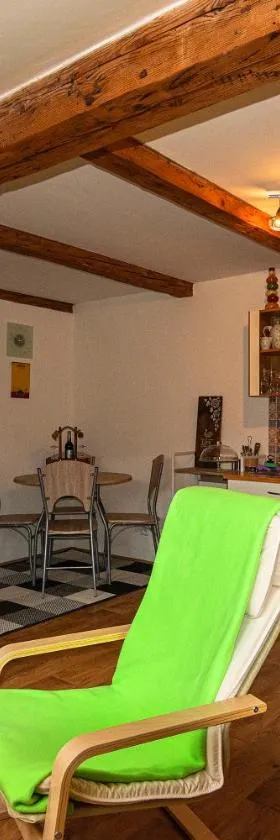 Apartman Charlie，位于Smržovka的酒店