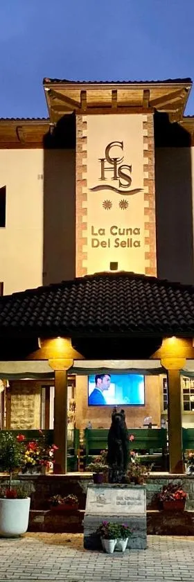 Hotel La Cuna del Sella，位于奥塞哈德萨汉夫雷的酒店