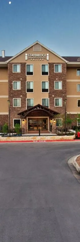 Staybridge Suites Austin South Interstate Hwy 35 by IHG，位于奥斯汀的酒店