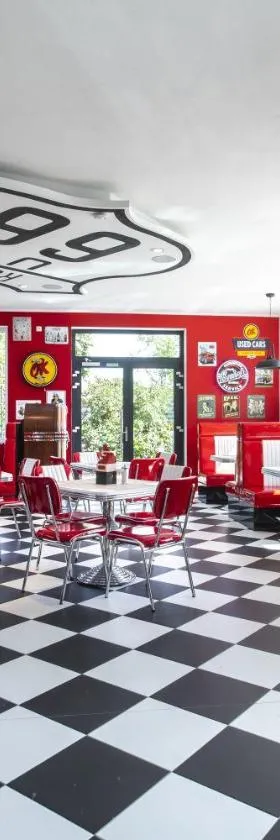 Motel Eldorado，位于米库洛夫的酒店