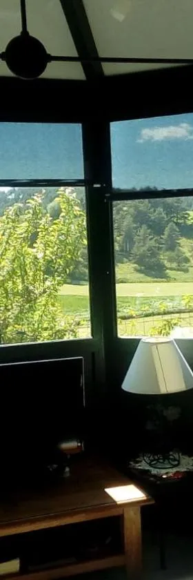 Chez Louis chambres d'hôtes à la ferme，位于拉卡努尔格的酒店