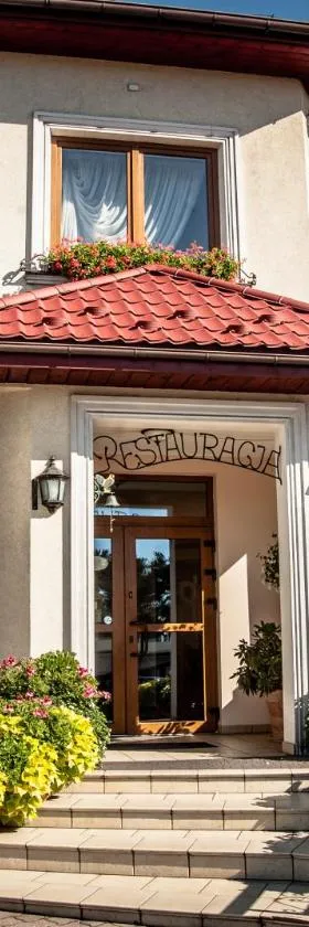 哥什涅茨纳罗兹德洛若汽车旅馆，位于Libiąż的酒店