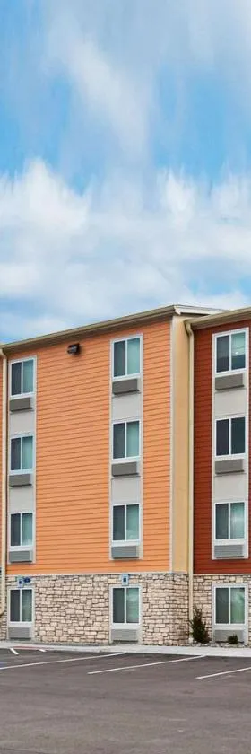 WoodSpring Suites Reno Sparks，位于斯帕克斯的酒店