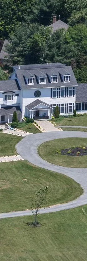 Loudoun Valley Manor B&B，位于Waterford的酒店