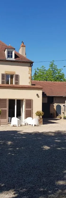 Le Verger Moulins Yzeure，位于Yzeure的酒店