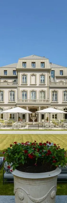 Hôtel Mille Pas，位于瓦龙的酒店