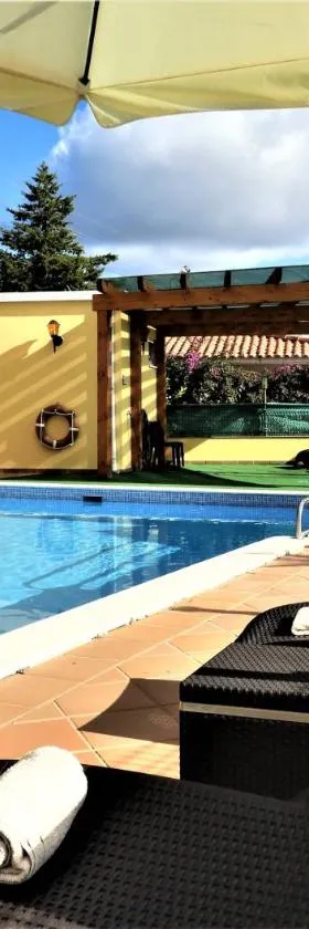 Hotel Rural Rocha da Gralheira，位于圣布拉什迪阿尔波特尔的酒店