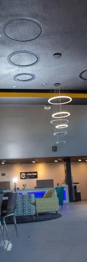 Clarion Pointe Indianapolis Airport，位于普兰菲尔德的酒店