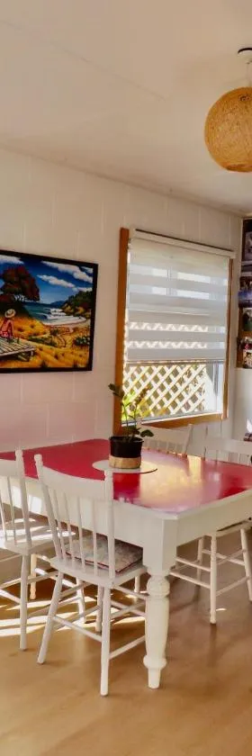 Pohutukawa Bach，位于旺阿雷的酒店