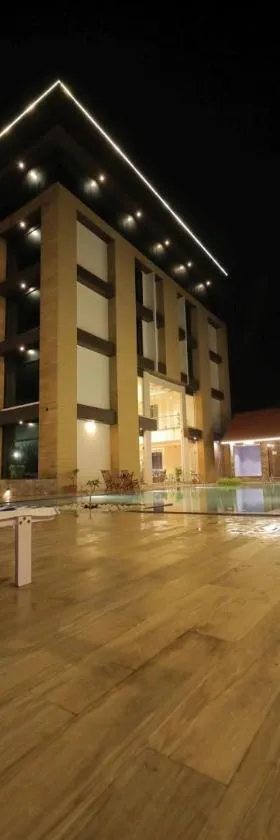 Sarovar Portico, Somnath，位于索姆纳特的酒店