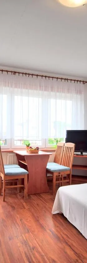 Prawdziwe Wczasy，位于姆热日诺的酒店
