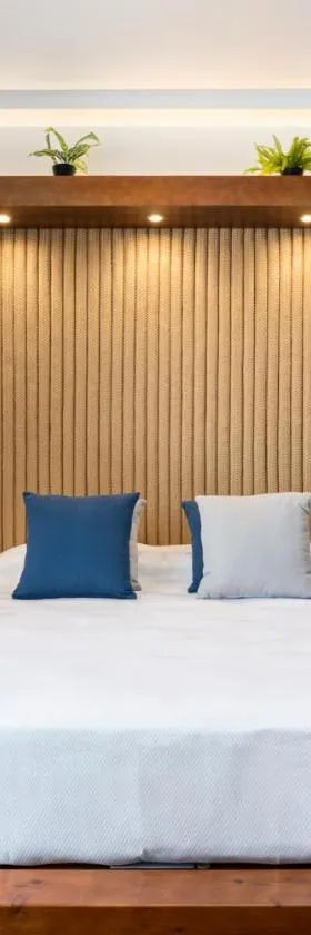 Hotel Antantie，位于科尼尔-德拉弗龙特拉的酒店