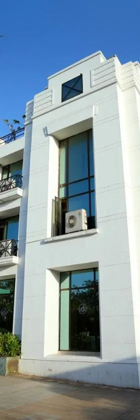 Renest Gandhidham，位于甘德希罕的酒店