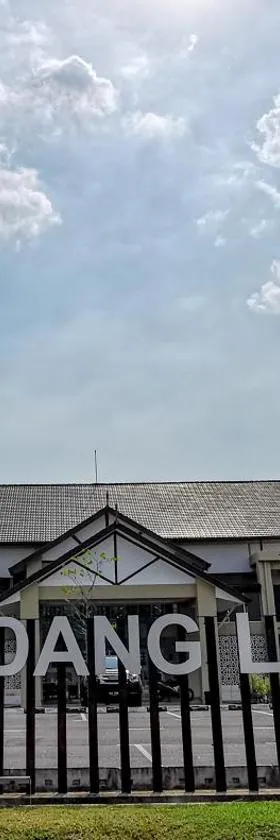 SERDANG LAKE VIEW RESORT，位于Sungai Kechil的酒店