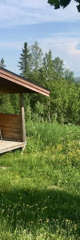 Fjällhalsen Cottages，位于Fjällhalsen的酒店