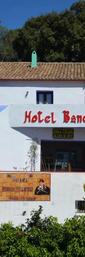 Hotel Restaurante Bandolero，位于胡斯卡尔的酒店