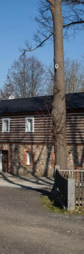 Golf Čertovo břemeno，位于Jistebnice的酒店
