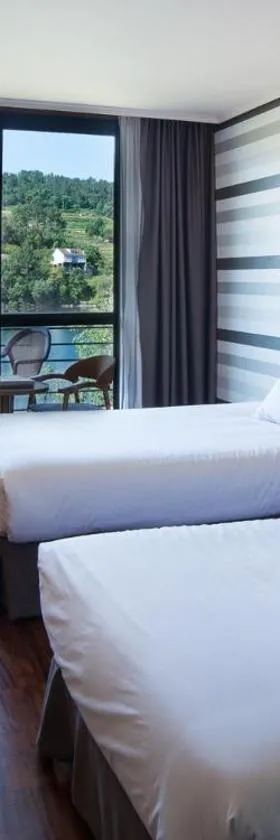Laias Caldaria hotel y Balneario，位于莱亚斯的酒店