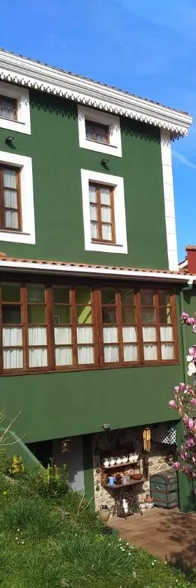 萨斯维杰德尔萨斯特里酒店，位于索托德卢伊尼亚的酒店