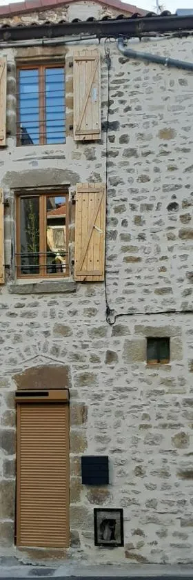 Maison de bourg，位于Vic-le-Comte的酒店