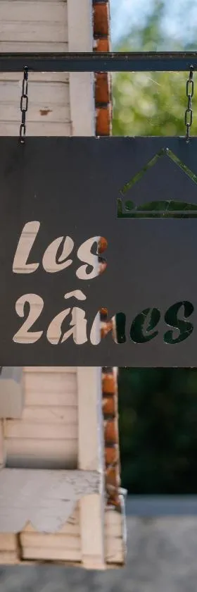 Les deux anes，位于Veuves的酒店