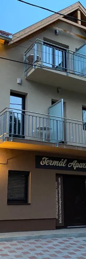 Termál Apartmanház，位于韦赖谢吉哈兹的酒店