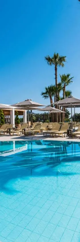 Dedalos Hotel，位于玛利亚的酒店