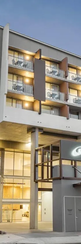 Oaks Toowoomba Hotel，位于土乌巴的酒店