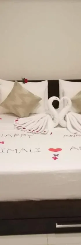 Kethumathee Hotel & Banquet，位于拉特纳普勒的酒店