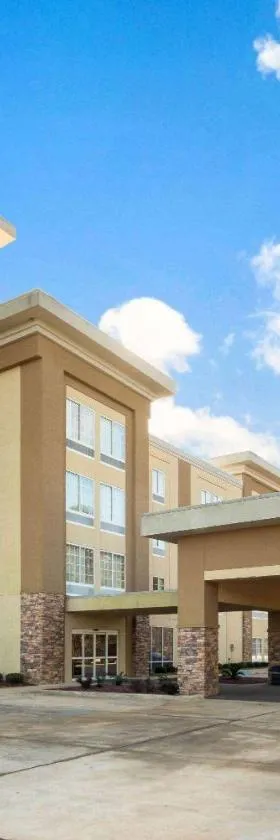 La Quinta by Wyndham West Monroe，位于西门罗的酒店