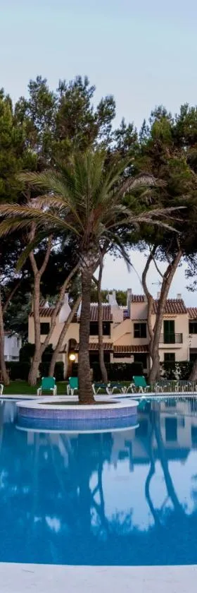 Apartamentos Las Brisas I & II，位于卡兰博希的酒店