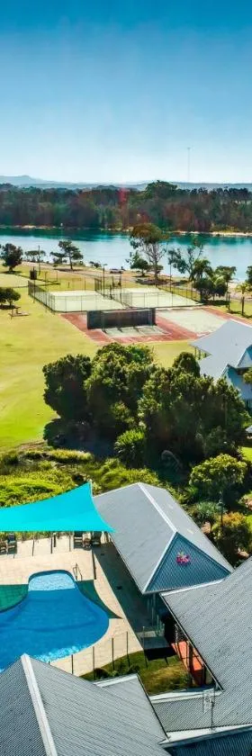Riverside Holiday Resort Urunga，位于尤朗加的酒店