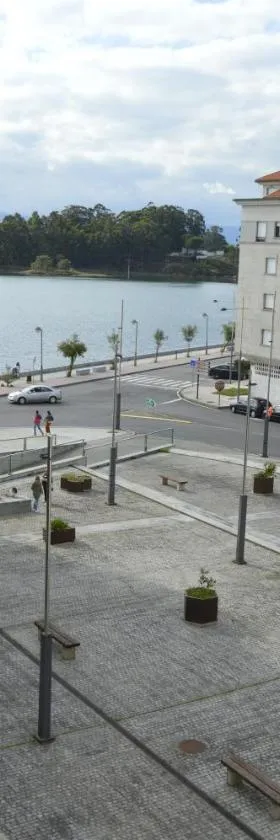 Apartamento con vistas en Cambados，位于坎巴多斯的酒店