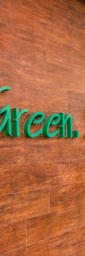 LeGreen Suite Ratulangi，位于安汶的酒店