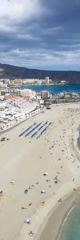 Pensión Playa，位于洛斯克里斯蒂亚诺斯的酒店